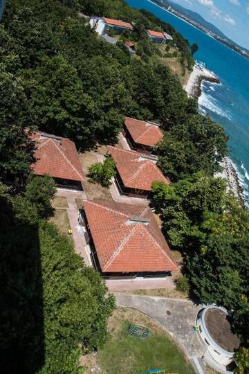 Фото номера Бунгало Отель Hotel Kremikovci г. Китен 3
