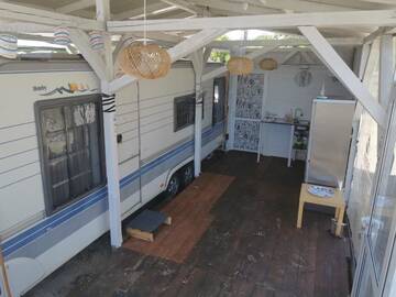 Фото номера Дом-фургон Кемпинги Sea Caravan/Camper on the Beach г. Китен 8