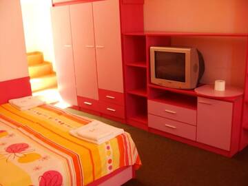 Фото номера Семейный люкс (для 4 взрослых и 1 ребенка) Отель Sunny Paradise Family Hotel г. Китен 8