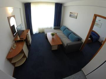 Фото номера Люкс с балконом Отель Hotel Lotos г. Китен 7